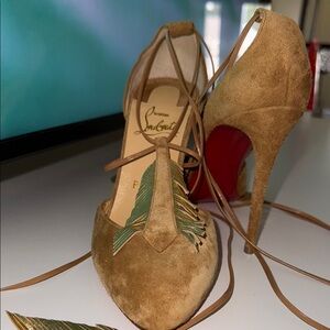 Christian Louboutin Brown Stiletto Heels NWOT, no box